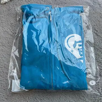 초 도키메키 선전부 츠지노 카나미 스테디셀러 후드티