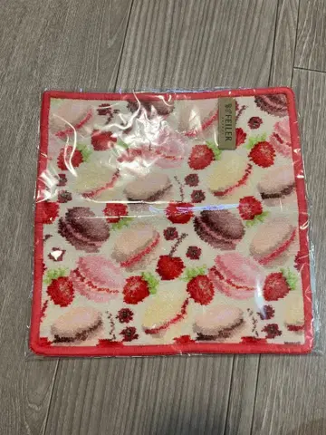 [ 새상품 ] FEILER 타월 손수건 마카롱 패턴 쉬니엘 직조