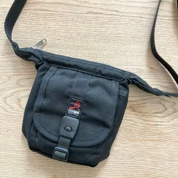 overland Equipment 블랙 숄더백 USA제