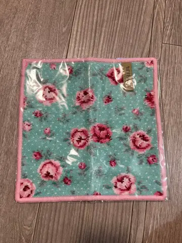 [ 새상품 ] FEILER 타월 손수건 셔닐 꽃무늬