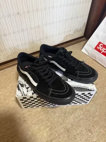 Vans 블랙/화이트 스니커즈