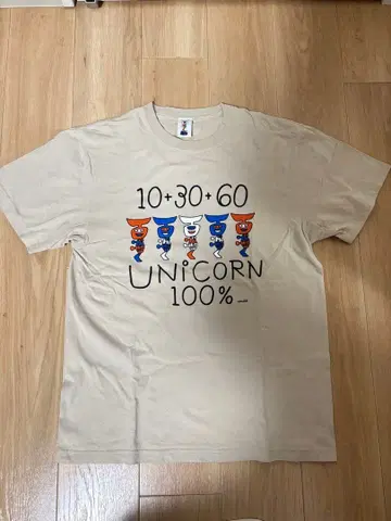 유니콘 부활 100주년 기념 전시 백이 여럿 T셔츠