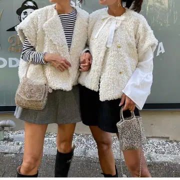 [ Myu ] 페이크 푸들 퍼 베스트 자켓 금장 버튼