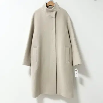미사용 새상품 23구 더블 크로스 벨로아 스탠드 카라 코트