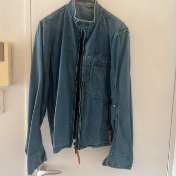 파란색 집업 데님 자켓