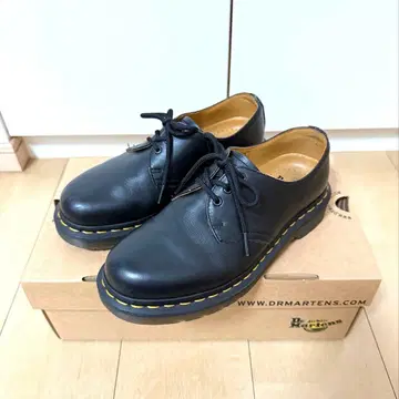 닥터마틴 3홀 신발 UK4 23cm