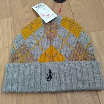 유니클로 x JW ANDERSON 히트텍 니트 캡