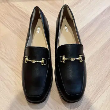 ALETTA 궁극의 플레인 로퍼 24.5cm 블랙 시착만 한 상품