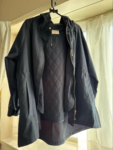 Samansa Mos2 블랙 마운틴 후드티