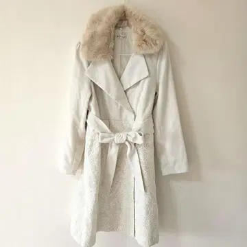 엑시즈팜 레이스 본딩 코트 롱 코트