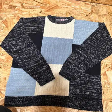 212 NYC XL 아크릴 니트 스웨터