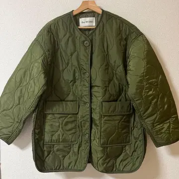 레이빔즈 퀼팅 자켓 올리브