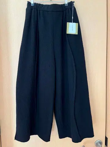 센소유니코 아가후 새상품 팬츠