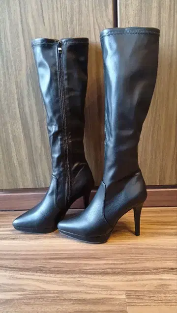 스틸레토 플랫폼 스트레치 롱 부츠