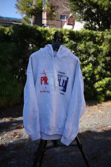 PRISON BLUES 그레이 후드 부착 후드티