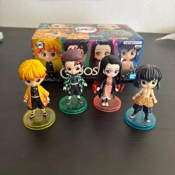 반다이 미니 피규어 4개 세트