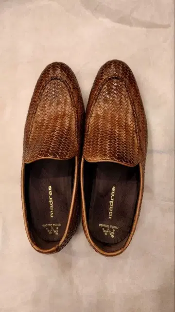madras 브라운 가죽 로퍼
