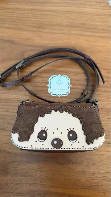 OJAGA DESIGN 몽치치 [몽치치 군] 파우치 정가 30800엔