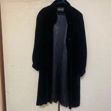 ORSAY 블랙 벨벳 롱 코트