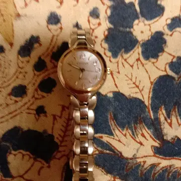 CITIZEN EXCEED 손목시계 쿼츠