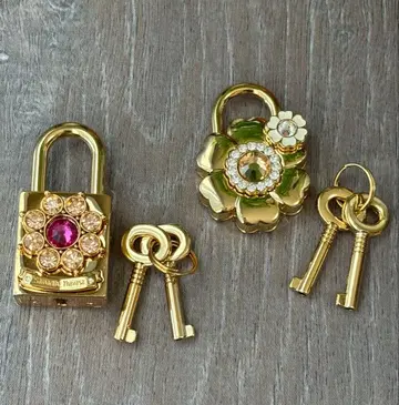 사만사 타바사 자물쇠 참 2개 세트