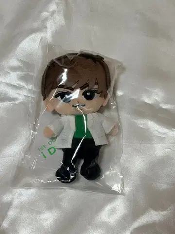 SnowMan 아베 료헤이 스노치루 매달리는 봉제 인형