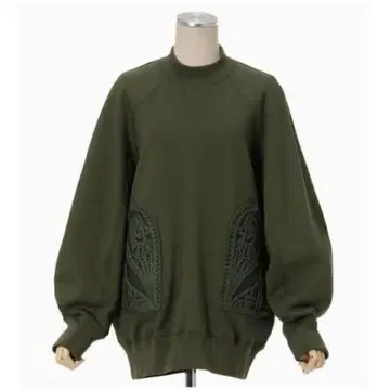 Mame Kurogouchi 마메 쿠로고우치 자수 맨투맨