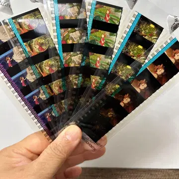 지브리 필름 북마크