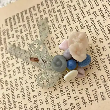 오카베 마키코 브로치 액세서리