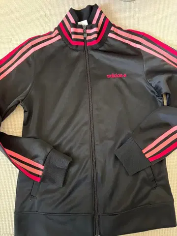 adidas 집업 자켓 블랙과 핑크