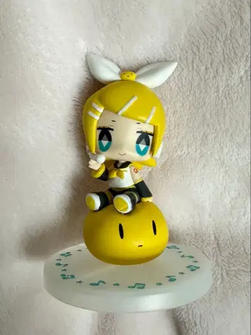 카가미네 린 카라시짱 피규어