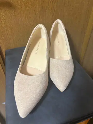 [ 미사용 ] 오리엔탈 트래픽 점프 가능한 펌프스 미들힐 베이지