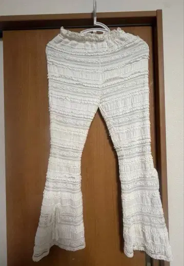 메리제니 리본 레이스 플레어 팬츠