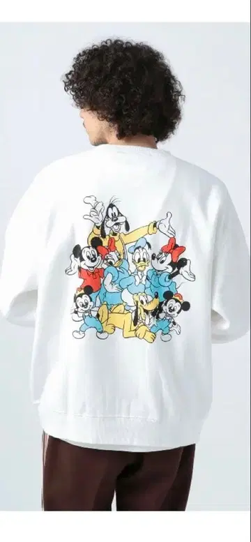 BAYFLOW x DISNEY 그래픽 풀오버