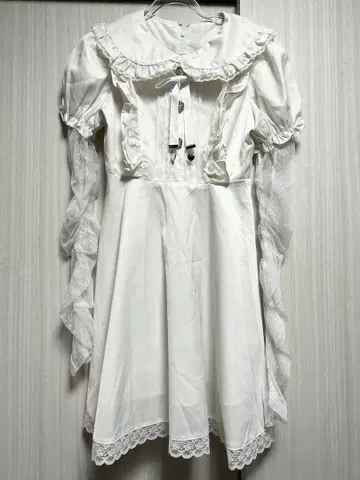 Honey Cinnamon 튤 슬리브 원피스 화이트