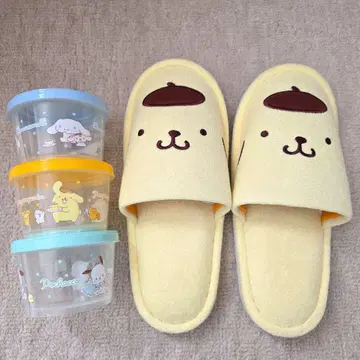 폼폼푸딩 슬리퍼 + 산리오 소품함 3종 세트 시나모롤 포차코