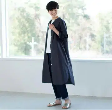 북유럽 생활 잡화점 스탠드 카라 2WAY 원피스 네이비