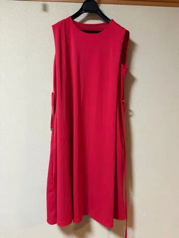 슬리브리스 빨간색 원피스 사이즈 13
