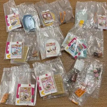 메가하우스 리멘트 갓 나온 도넛 가게 9종 세트 미니어처