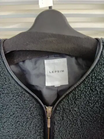 LEPSIM 보아 소재 집업 자켓