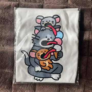 고양이와 캐릭터 아이스크림 T셔츠