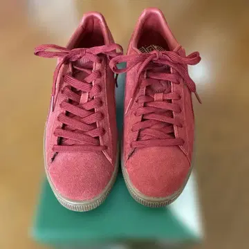 PUMA 빨간색 스웨이드 스니커즈 24