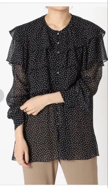 IENA 도트 류 프릴 블라우스