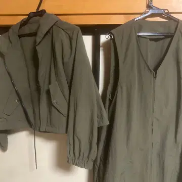 후드 부착 자켓과 드레스 세트