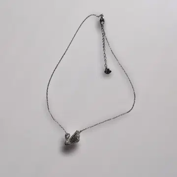 스와로브스키 Swarovski 백조 모양 목걸이