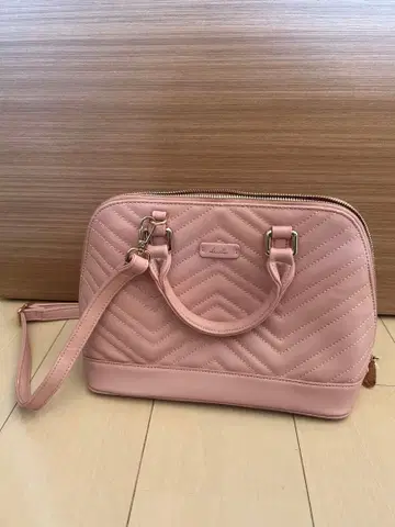 [선착순!미사용 새상품] 핑크 dazzlin 숄더백