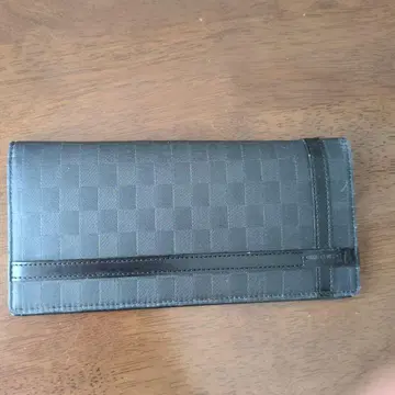 블랙 체크 무늬 장지갑