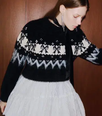 [L.B CANDY STOCK] 리본 비쥬 니트