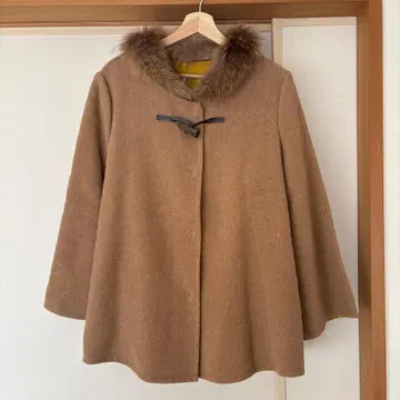 온워드 카시야마 숏 기장 코트