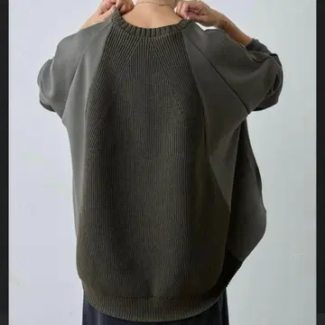 BEARDSLEY 니트 콤비 종이상자 풀오버